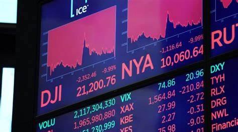 中国汽车流通协会：7月我国汽车消费指数为77.6 预计8月将继续回升